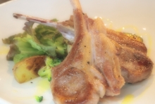 仔羊のグリル、ローズマリーのかほり