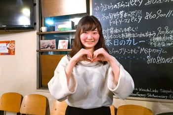 20170220_カワイイ!? 早大広告研究会の実生さん＠ウルカフェ